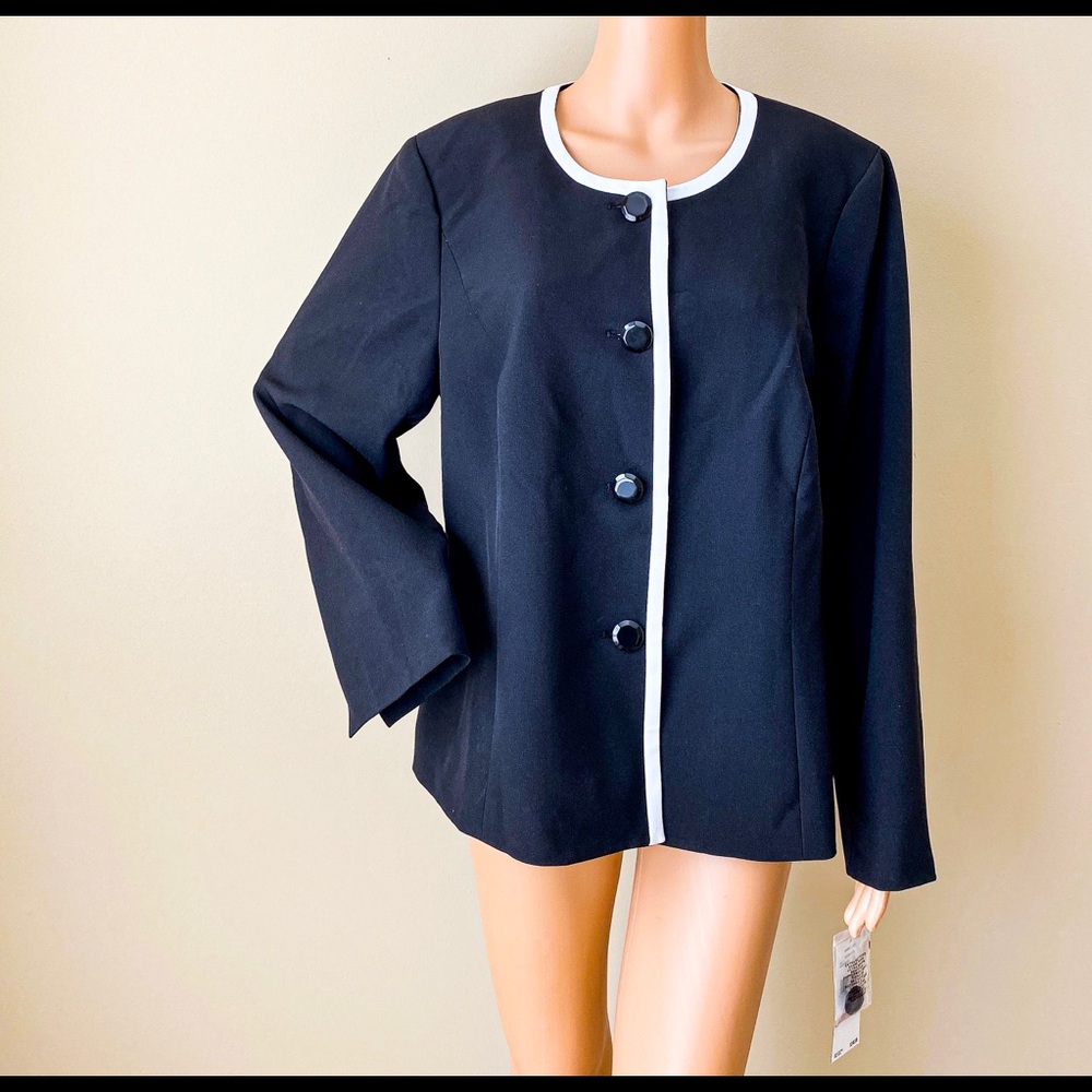 NWT Le Suit Blazer/Jacket